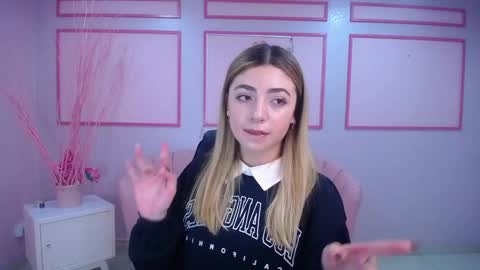 channel_blonde_a online show from 12-13-24, 04:49