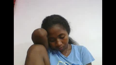 chantale483461 online show from 05-17-26, 05:09