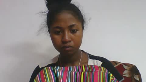 chantale483461 online show from 07-01-26, 05:34