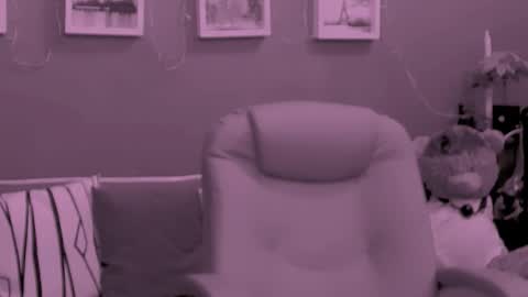 The Queen online show from 02-16-26, 12:07