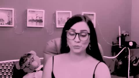 The Queen online show from 02-22-26, 09:24