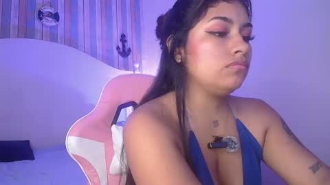 Snapshot of chantalpetit chatting on 07-01-26, 05:34 chantalpetit online show from 07-01-26, 05:34