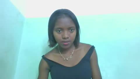 chanteuse655720 online show from 05-13-26, 05:43