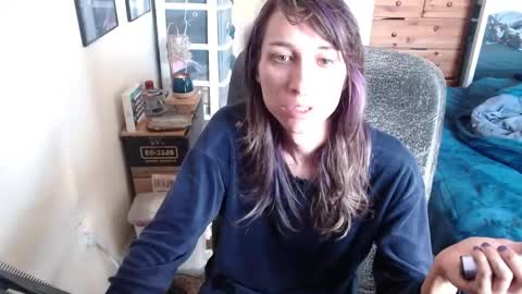 Snapshot of chaos_kat chatting on 04-03-26, 04:05 Chaos Kat online show from 04-03-26, 04:05