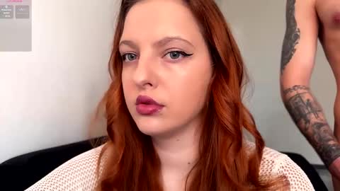 Snapshot of chaptertoo chatting on 11-30-25, 09:35 SofiLiam online show from 11-30-25, 09:35