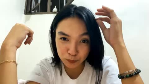 Elly online show from 04-03-26, 05:33