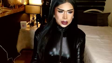 Snapshot of charismatic_apple chatting on 02-13-26, 06:48 charismatic_apple online show from 02-13-26, 06:48