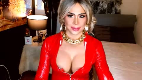 Snapshot of charismatic_apple chatting on 03-20-26, 08:57 charismatic_apple online show from 03-20-26, 08:57