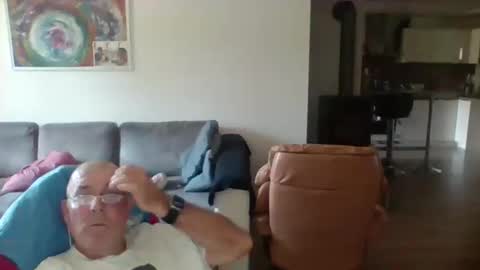 charles6064 online show from 06-01-26, 02:08