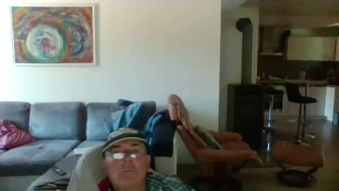 charles6064 online show from 07-28-26, 10:21