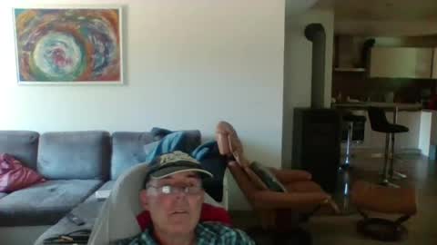 charles6064 online show from 07-28-26, 11:17