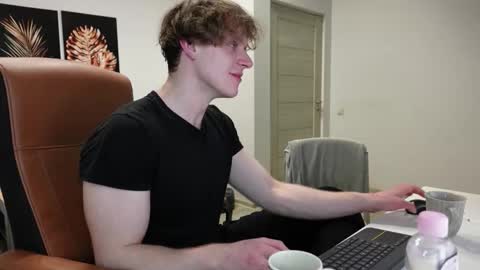 CHARLES DREAMS online show from 03-14-26, 11:43