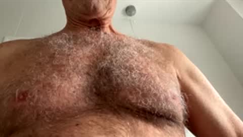 Snapshot of charlieg123 chatting on 06-06-26, 07:24 Gary online show from 06-06-26, 07:24