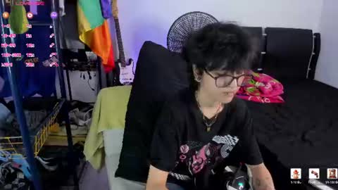 Snapshot of charlietaylorr__ chatting on 07-05-26, 05:58 Charlie online show from 07-05-26, 05:58