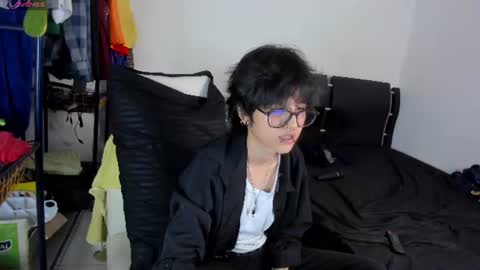 Snapshot of charlietaylorr__ chatting on 07-21-26, 06:16 Charlie online show from 07-21-26, 06:16