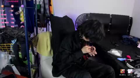 Snapshot of charlietaylorr__ chatting on 07-29-26, 04:32 Charlie online show from 07-29-26, 04:32