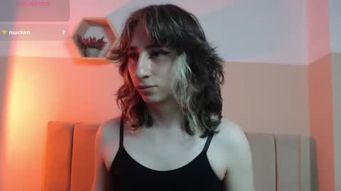 charlothe_dumont online show from 06-12-26, 03:44