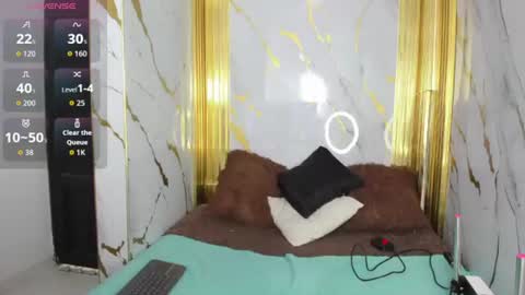 charlotte__milf online show from 06-27-26, 07:41