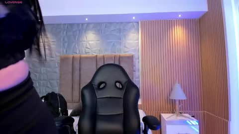 Snapshot of charlotte_whitee1 chatting on 06-04-26, 11:38 Charlotte Everyday From 0700 to 1300 Col Time online show from 06-04-26, 11:38