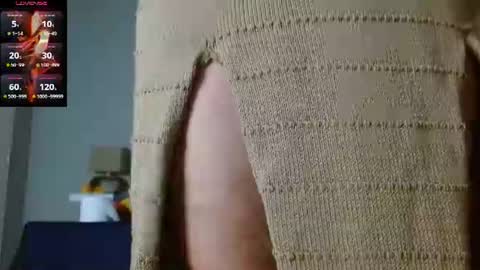 Snapshot of charlottelemke chatting on 07-17-26, 12:23 CharlotteLemke online show from 07-17-26, 12:23