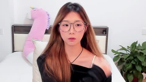 Charlotte online show from 04-04-26, 04:48