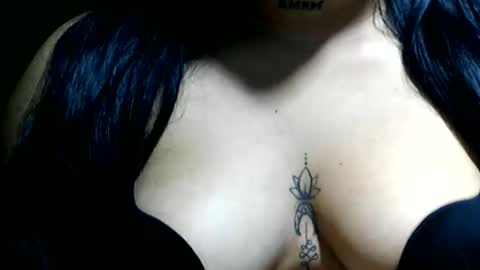 charlottequeen_21 online show from 03-24-26, 10:53