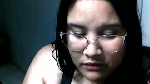 Snapshot of charlottequeen_21 chatting on 05-03-26, 03:01 charlottequeen_21 online show from 05-03-26, 03:01