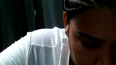 charlottequeen_21 online show from 07-17-26, 01:34