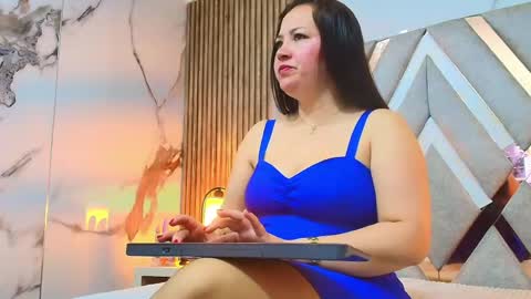 Charlotte  Schmidt online show from 04-14-26, 11:38