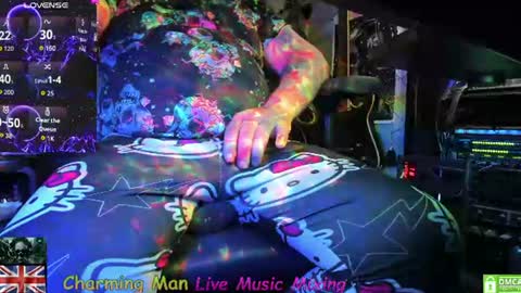 Snapshot of charming__man chatting on 07-06-26, 10:23 3 of 9 Borg online show from 07-06-26, 10:23