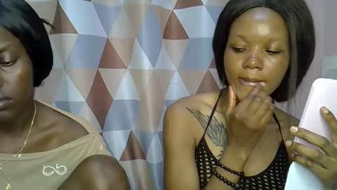 Snapshot of charmingdime chatting on 04-23-26, 08:11 charmingdime online show from 04-23-26, 08:11