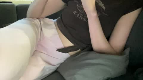 Snapshot of chase_vicky chatting on 06-22-26, 07:33 Vicky online show from 06-22-26, 07:33