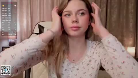 Emilia online show from 06-16-26, 05:32