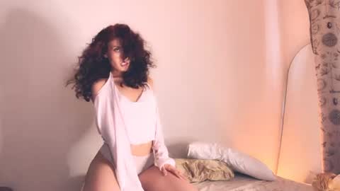 JASMINE   usually going live about 2 am UTC  online show from 07-17-26, 04:08