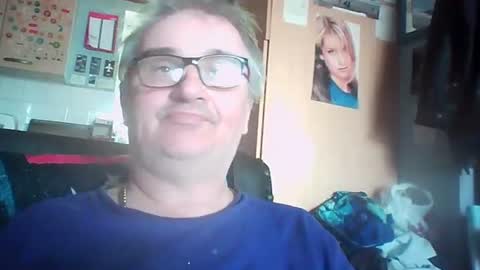 chatboxlee online show from 07-18-26, 03:16