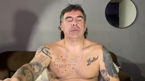 chato012 online show from 06-04-26, 12:27