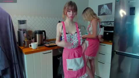 Snapshot of chatur_lady_ chatting on 05-10-26, 06:07 Betty online show from 05-10-26, 06:07
