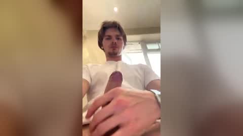Snapshot of chatwithobi chatting on 06-18-26, 04:22 chatwithobi online show from 06-18-26, 04:22