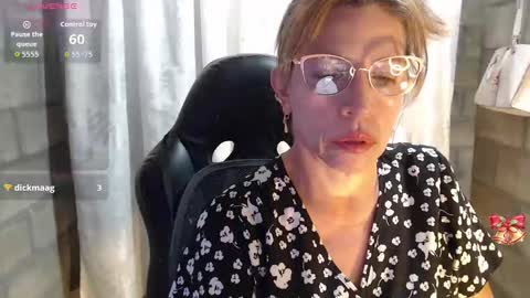 CHAYLA VICTORIA RUIZ  online show from 02-28-26, 10:11