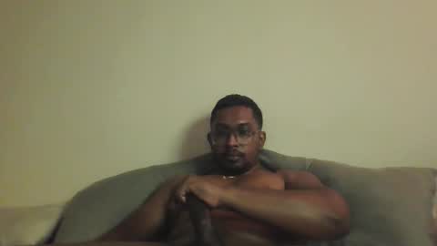 chennaibull1011 online show from 05-14-26, 10:44