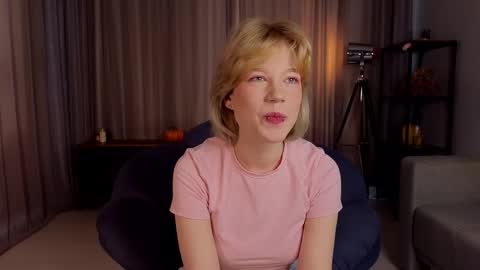 Hello guys  Im Hanna online show from 03-14-26, 04:51