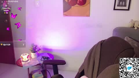 cherry   12am a 8am time colombia online show from 12-04-24, 03:59