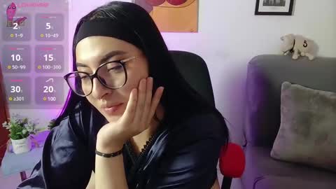 cherry   12am a 8am time colombia online show from 02-22-25, 03:47