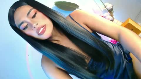 Snapshot of cherry_temptation28 chatting on 06-20-26, 08:55 marshmallow online show from 06-20-26, 08:55