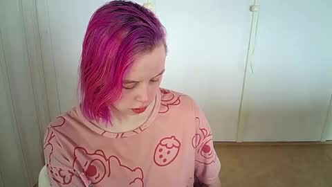 Snapshot of cherrybaby_0 chatting on 03-09-26, 07:23 cherrybaby_0 online show from 03-09-26, 07:23