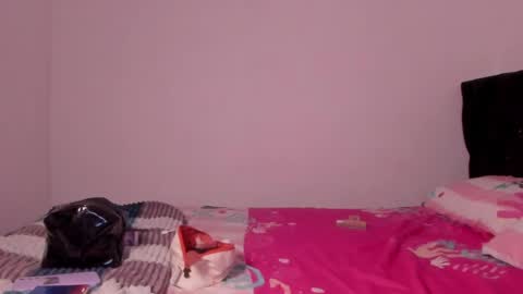 cherryblossom_23 online show from 05-18-26, 12:07