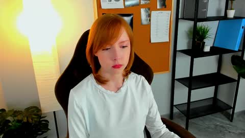cherrycrushlove online show from 05-07-26, 06:19