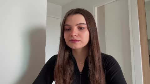Lina online show from 12-15-24, 04:18
