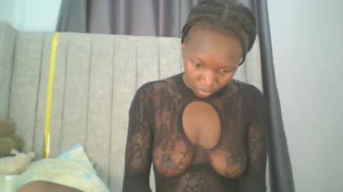 Snapshot of cherrytwindolls chatting on 04-16-26, 12:50 Kim and vee online show from 04-16-26, 12:50