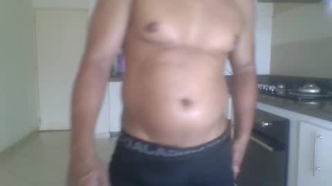 Snapshot of cherryvibes69 chatting on 05-11-26, 02:39 --- online show from 05-11-26, 02:39